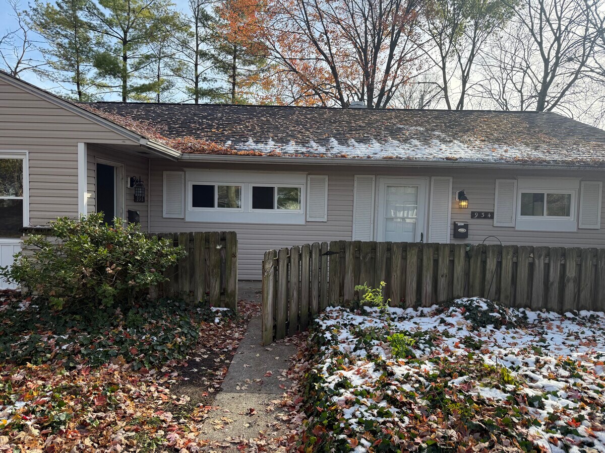 Photo - 934 Kramer Ave