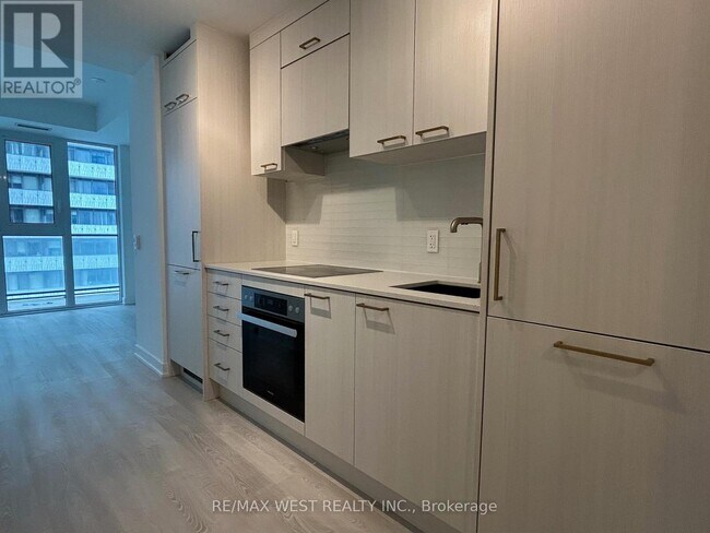 Photo - 634 Church St Unité 2311