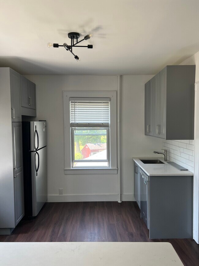 Photo - 130 Hamilton St Unit FL 2