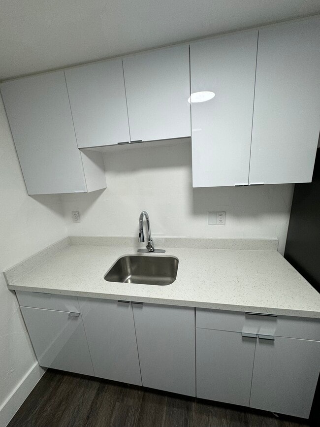 Kitchen cabinets
