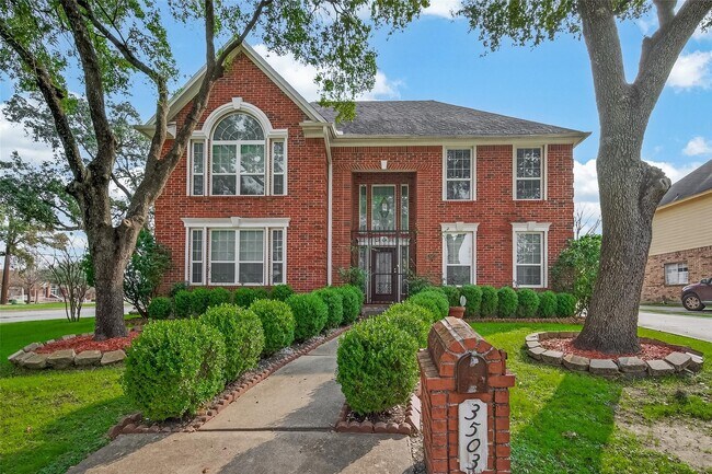 Photo - 3503 Ashlock Dr