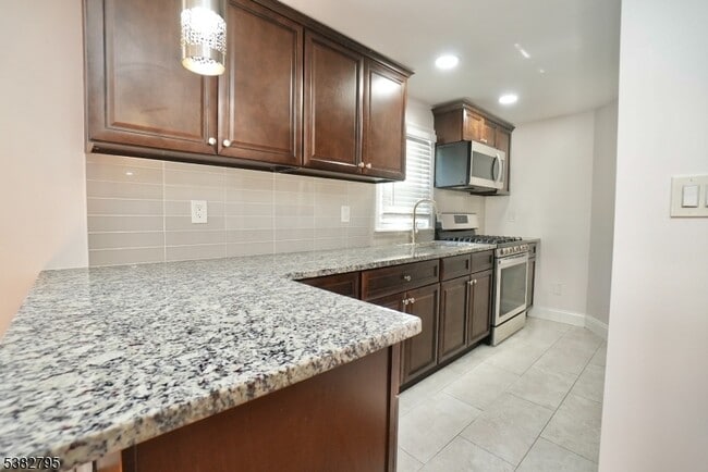 Photo - 207 Franklin Ave