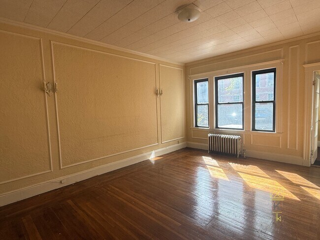 91 Winthrop Rd Unit 1