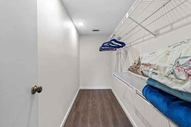 Photo - FULLY FURNISHED 2 BEDROOM, 2 BATH CONDO AVAILABLE NOW!