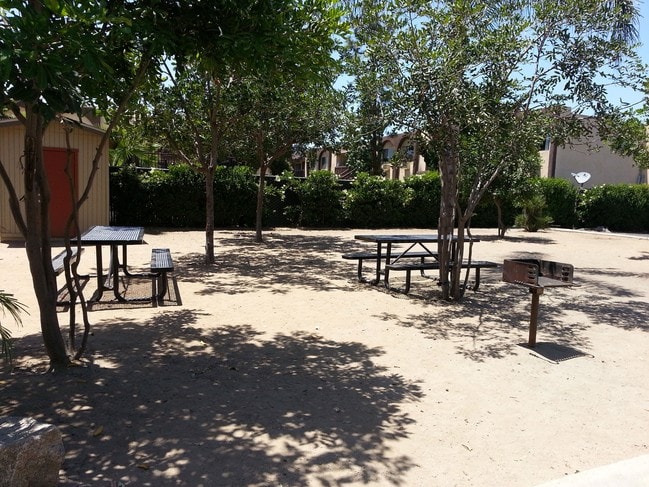 Picnic Area - Twin Villas