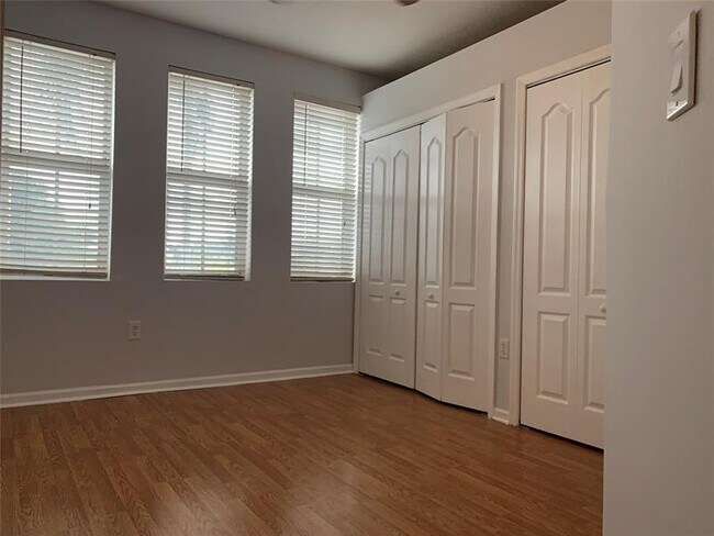 Photo - 256 Riverwalk Cir