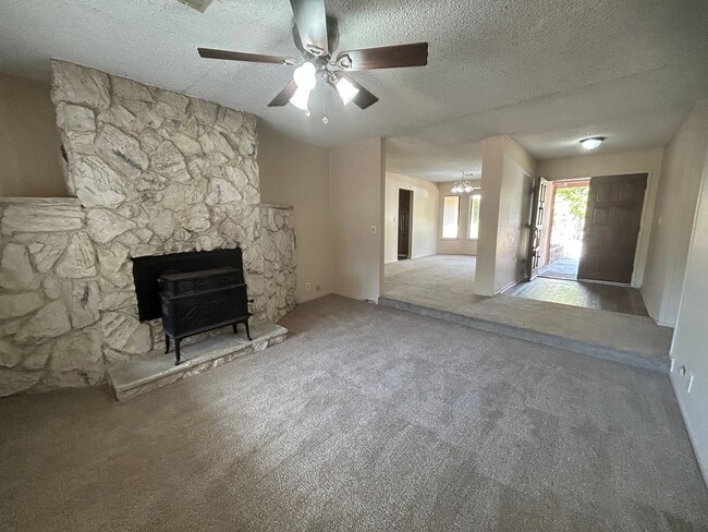 1246 Paseo Redondo Dr