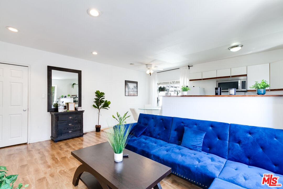 Photo - 137 Rexford Dr Unit 1/4