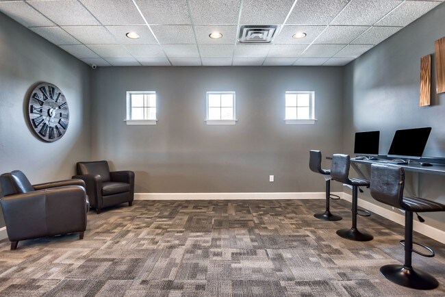 Clubhouse Business Center