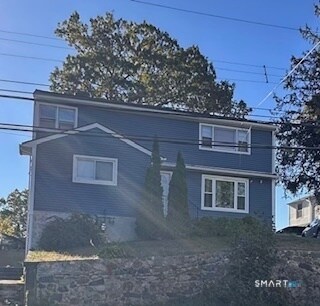 Photo - 131 Ruth St Unit 2nd Floor