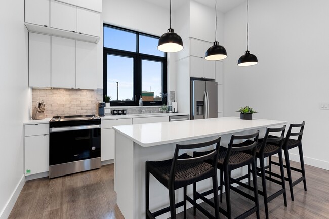 Photo - Park Central