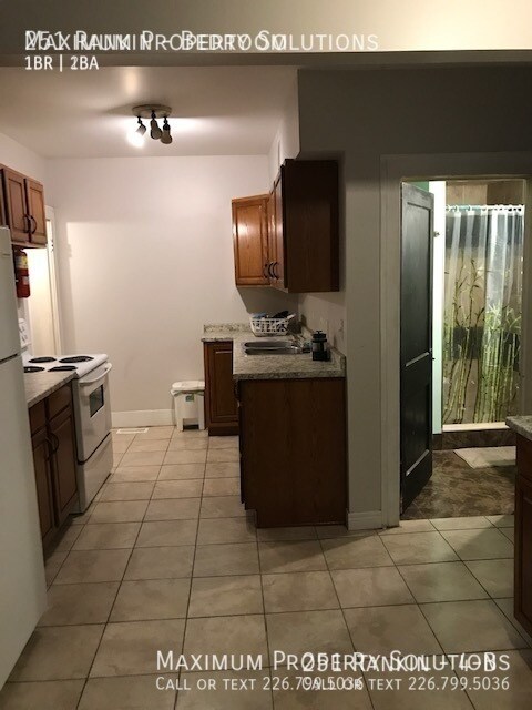 Photo - Furnished Student Private Room for Rent Unit 4-B