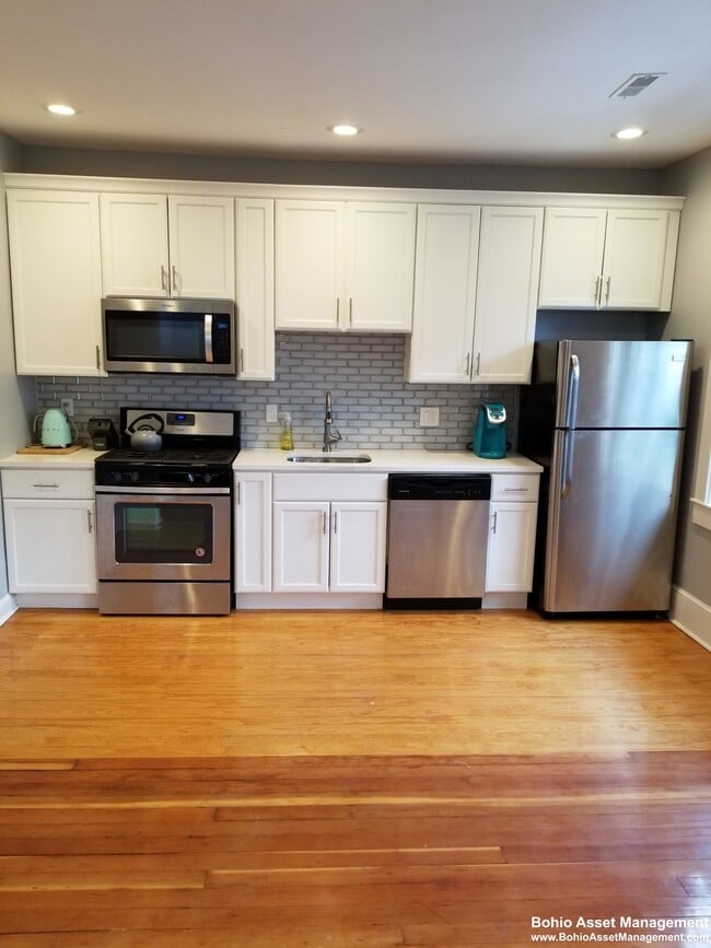 Building Photo - 2 Humboldt Ave Unit 3B Rental