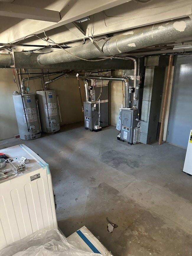 Building Photo - 4407 Rosemont Ave Unit 1