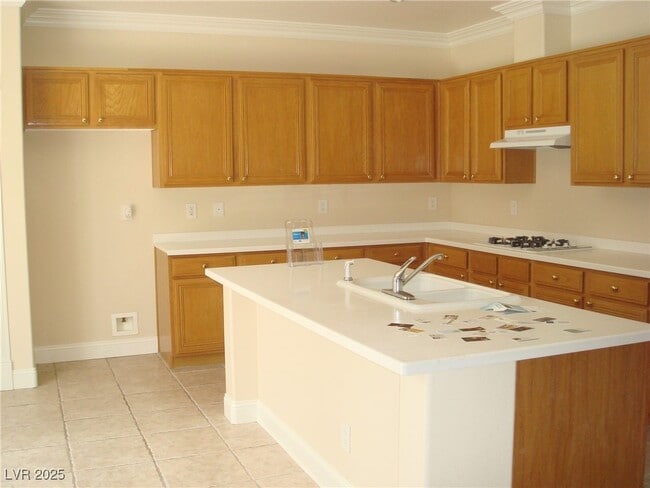 Photo - 608 Bianca Bay St