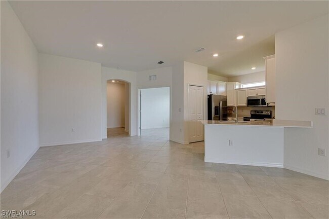 Photo - 2620 Vine Ave