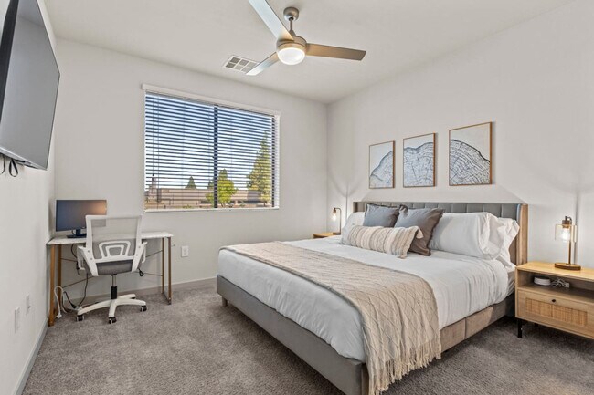 Photo - 711 W Broadway Rd Unidad ID1366979P