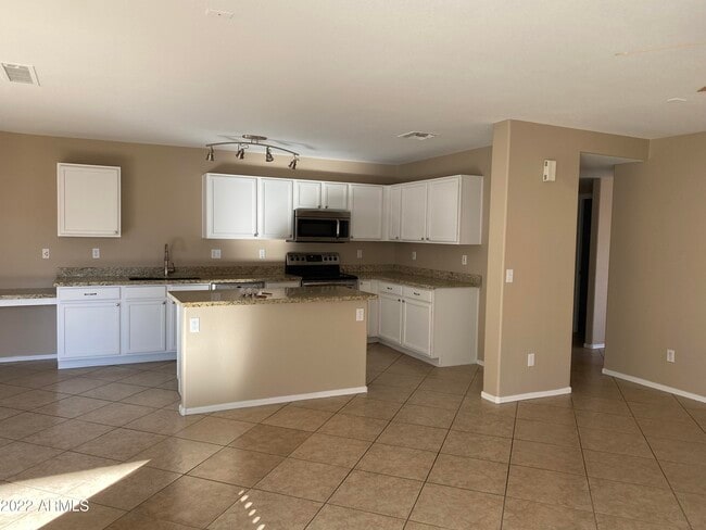 Photo - 3427 E Derringer Way