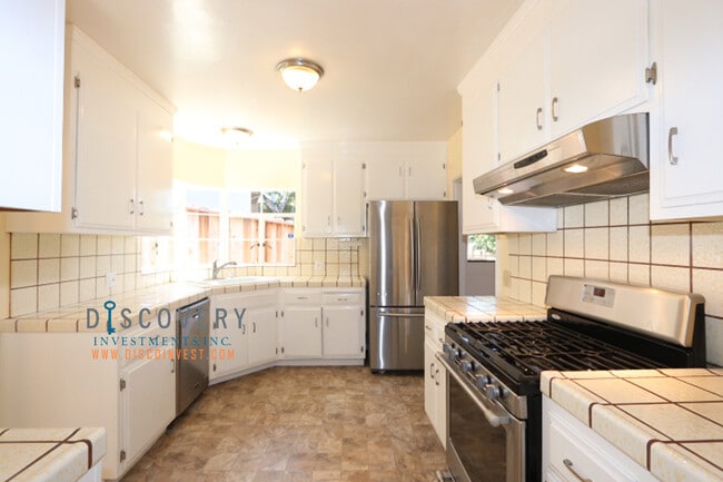 Photo - Oakmore Ranch Style Home