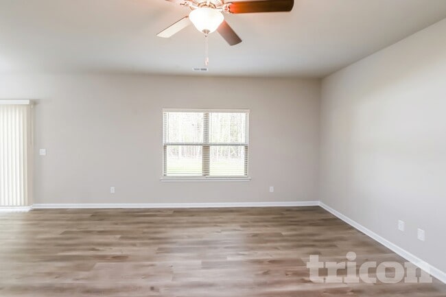 139 Spring Knoll Dr