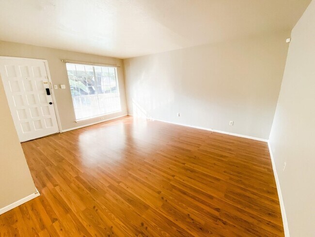 Photo - 12888 Montfort Dr Unit 242