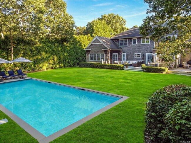 Photo - 11 Cow Hill Ln