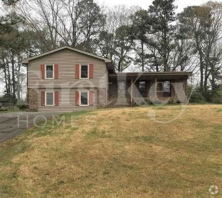 Building Photo - 2051 Windsor Ln SW Rental
