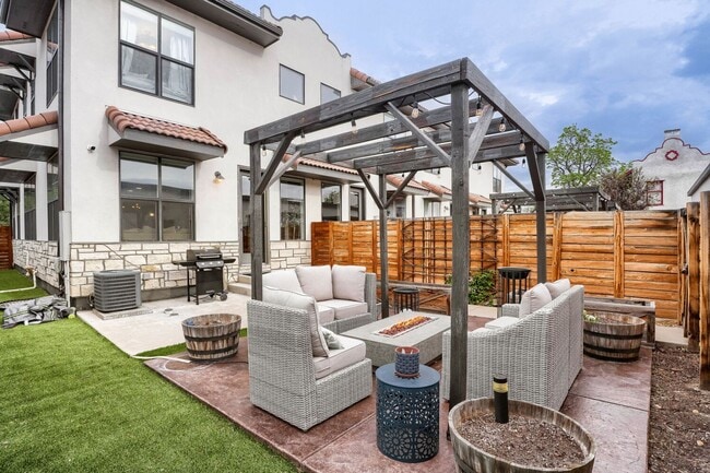 Photo - Bright & Inviting Home | Access to All