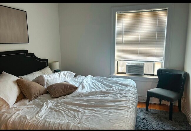 Photo - 1913 W Larchmont Ave Unit 3B