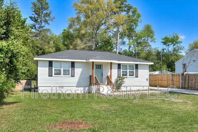 Photo - 1006 Skyview Dr