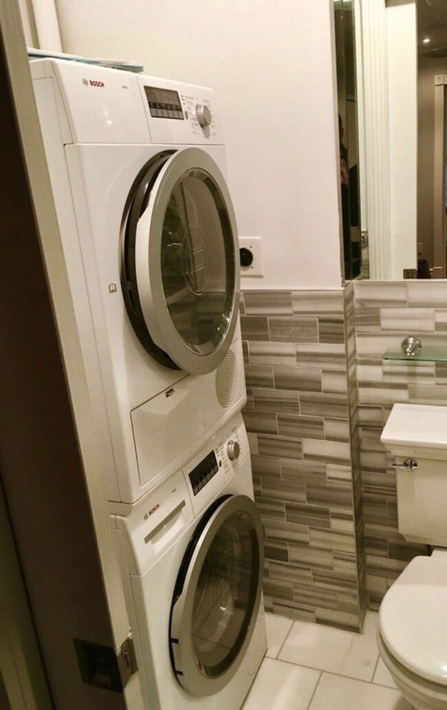 Photo - W 53RD ST. Unit 4C