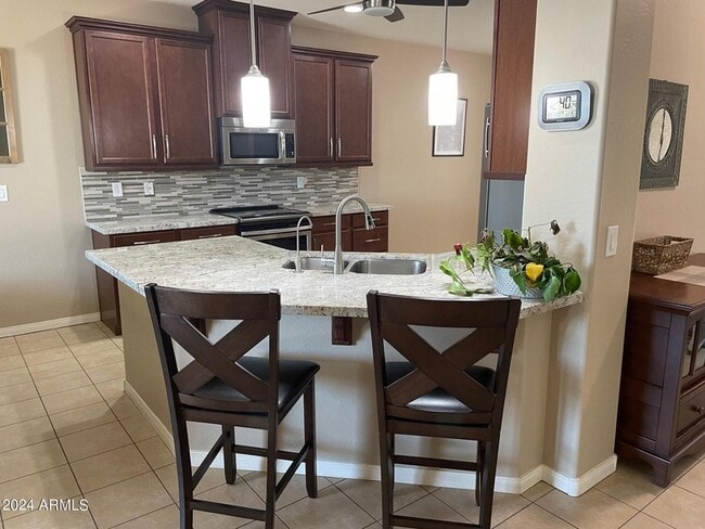 Photo - 17701 W Cedarwood Ln