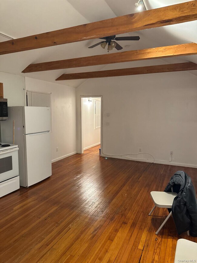 Photo - 198 South St