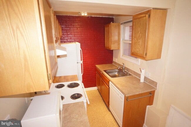 Photo - 471 M St NW Unit A