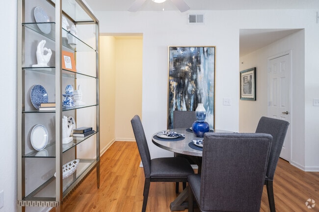 2BR, 2BA - 1253SF - Dining Room