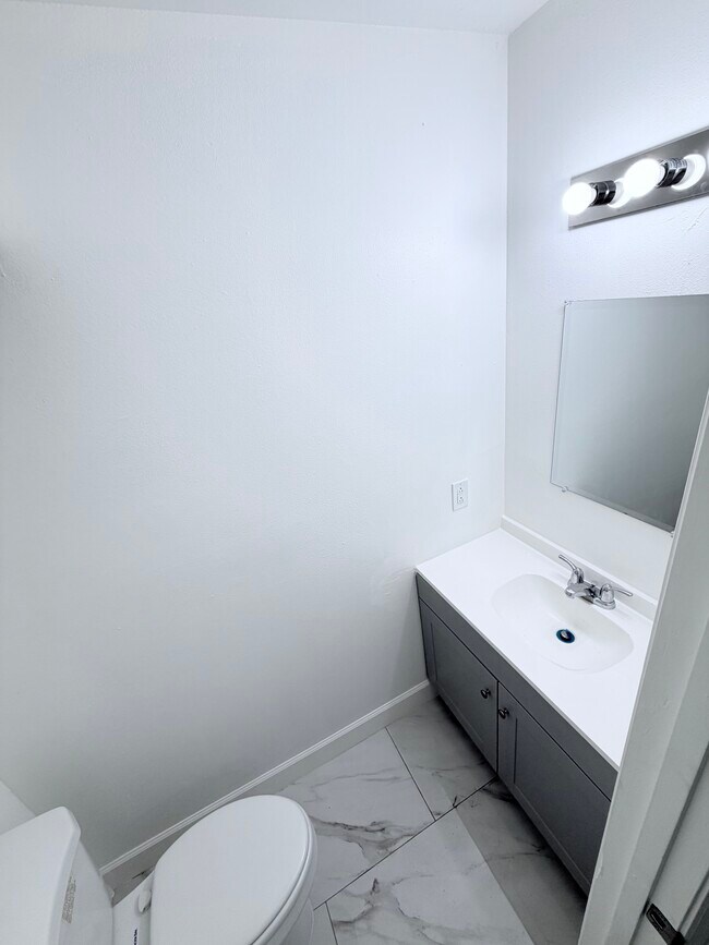 Photo - 155 Sheeler Ave