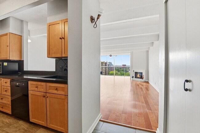 Photo - $2,345.95 - 2 Bed, 2 Bath Condo in Denver with Central AC! Unit Apt 904