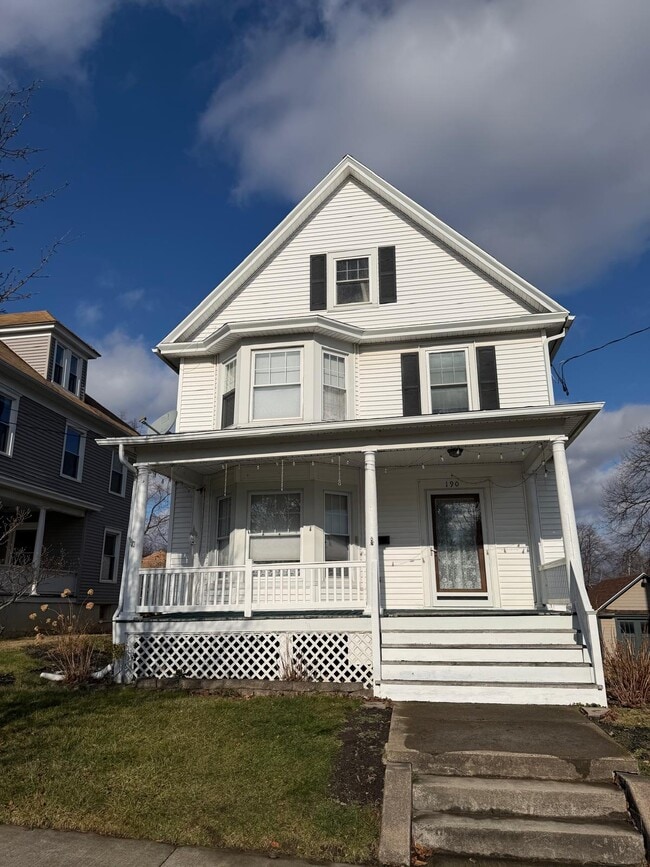 Photo - 190 Lafayette Ave