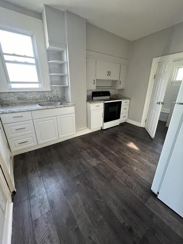 Photo - 350 Livingston Ave