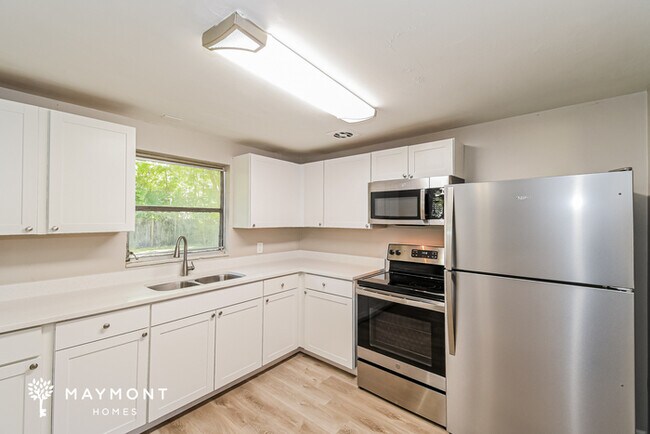 Photo - 5601 Tampico Rd