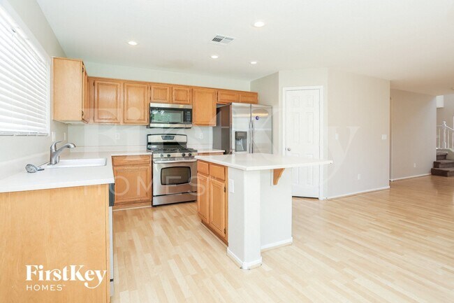 Photo - 718 Azure Banks Ave