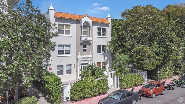 Building Photo - 1542 Drexel Ave Unit 103 Rental