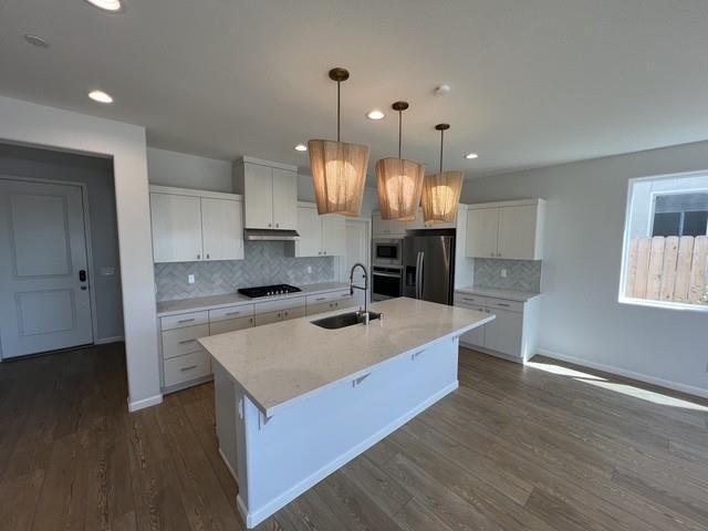 Photo - 1229 Traverse Dr S