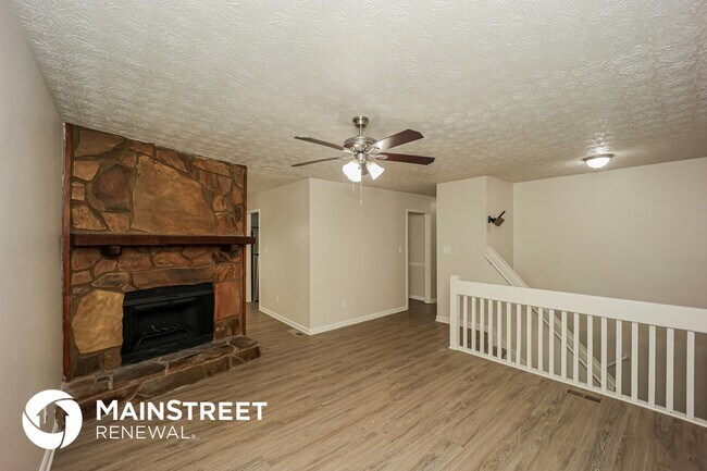 Photo - 140 Hunt Ridge Dr