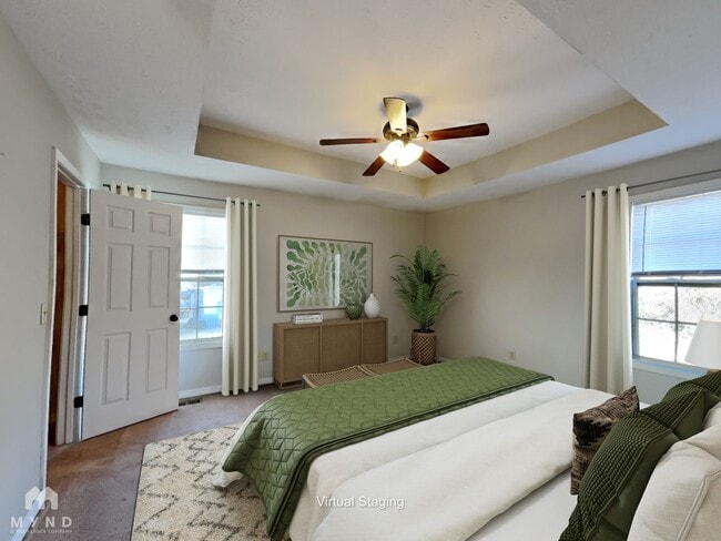 Photo - 664 S Mahn Ave