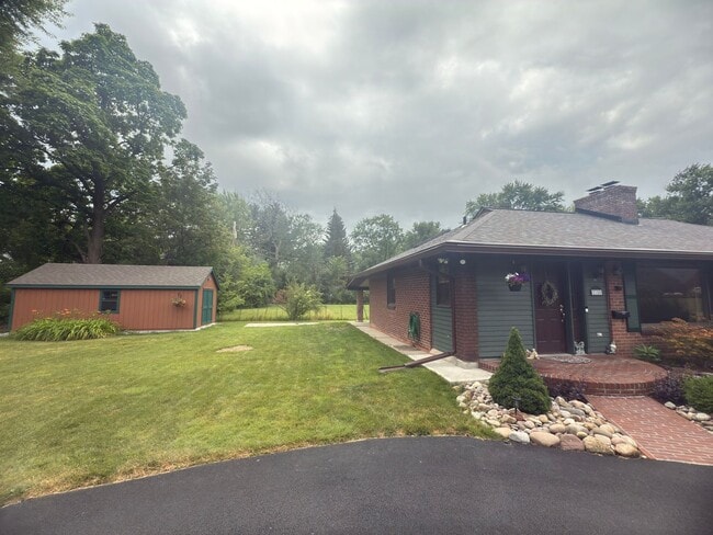 Photo - Charming 3-Bedroom Home + Bonus Room in Prime Niskayuna Location!