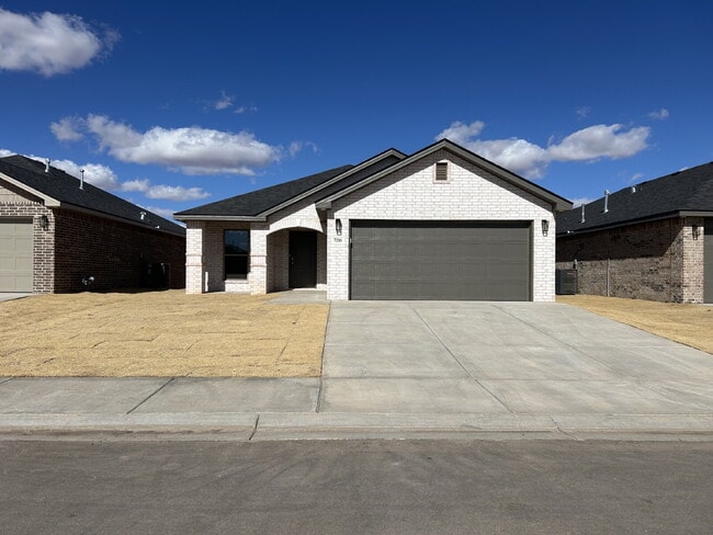 Building Photo - Brand New Burgamy Park Gem, Zoned for Memorial High School!