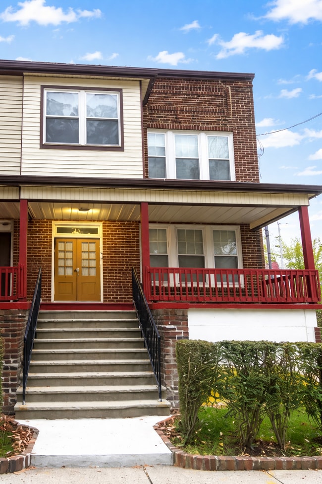 Building Photo - 48 Dayton St Unit 48