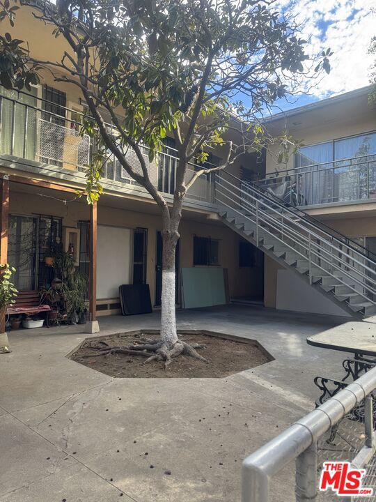 Photo - 4106 Rosewood Ave Unidad 10