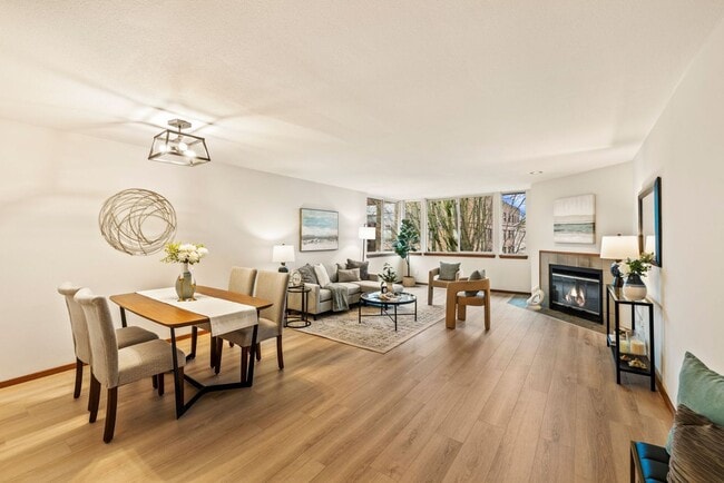 Photo - Embassy Condominiums - North Capitol Hill Unit 227